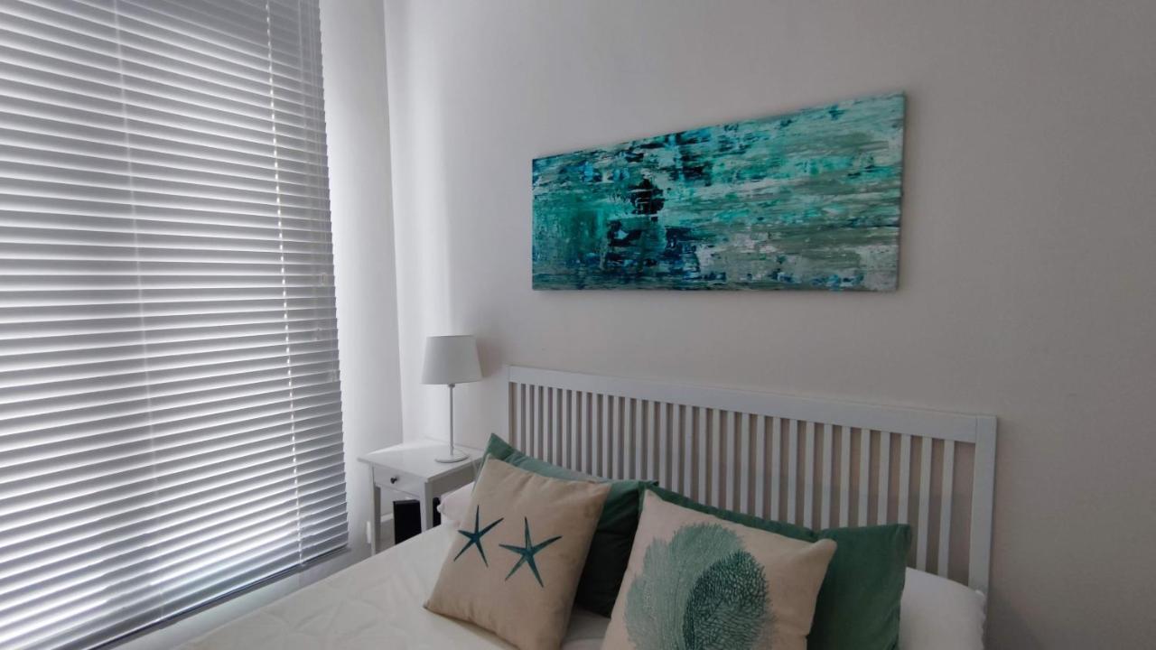 Apartamentos Mina4 Tipo I カディス エクステリア 写真