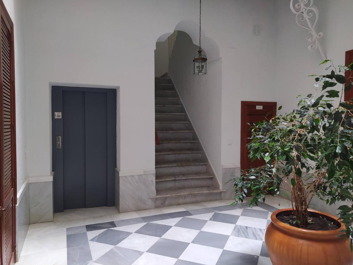 Apartamentos Mina4 Tipo I カディス エクステリア 写真